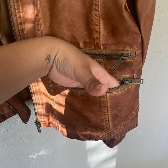 NWT Stoosh Brown Faux Leather Cropped Jacket - Picture 7 of 10